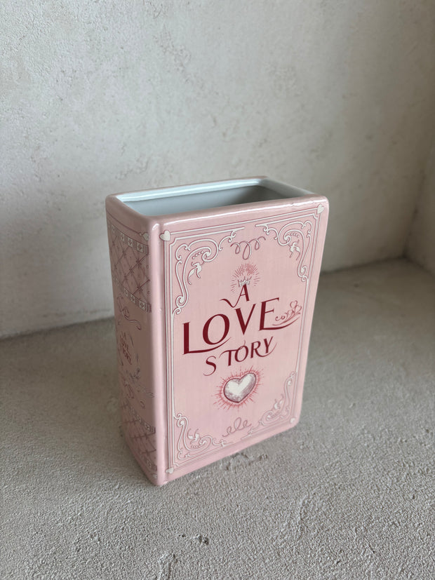 Love story vase