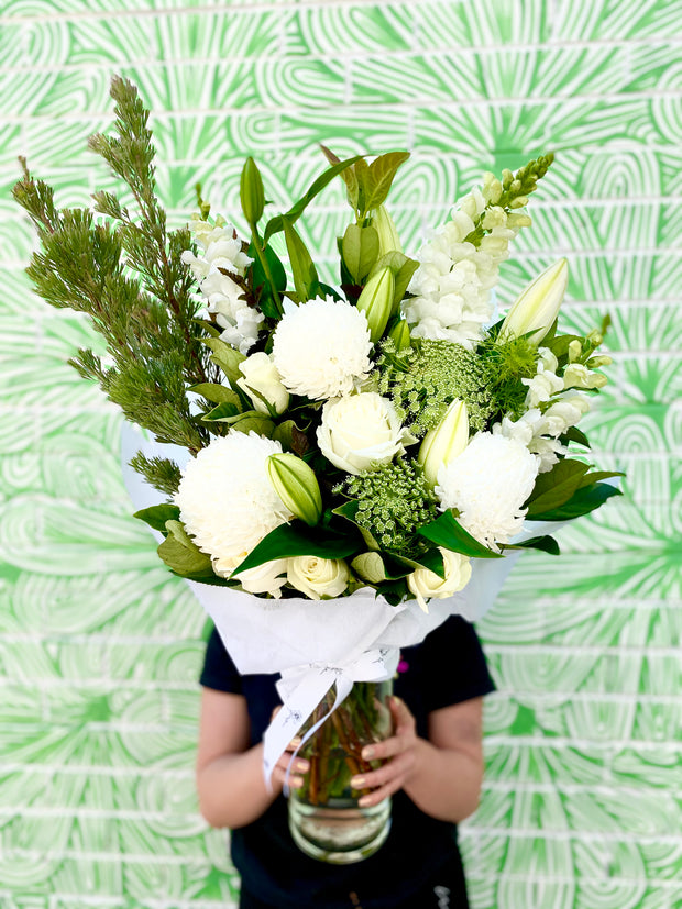 Designer’s Choice White Bouquet